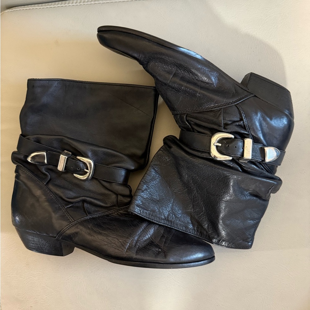 Vintage 80’s Black Leather Ankle Boots